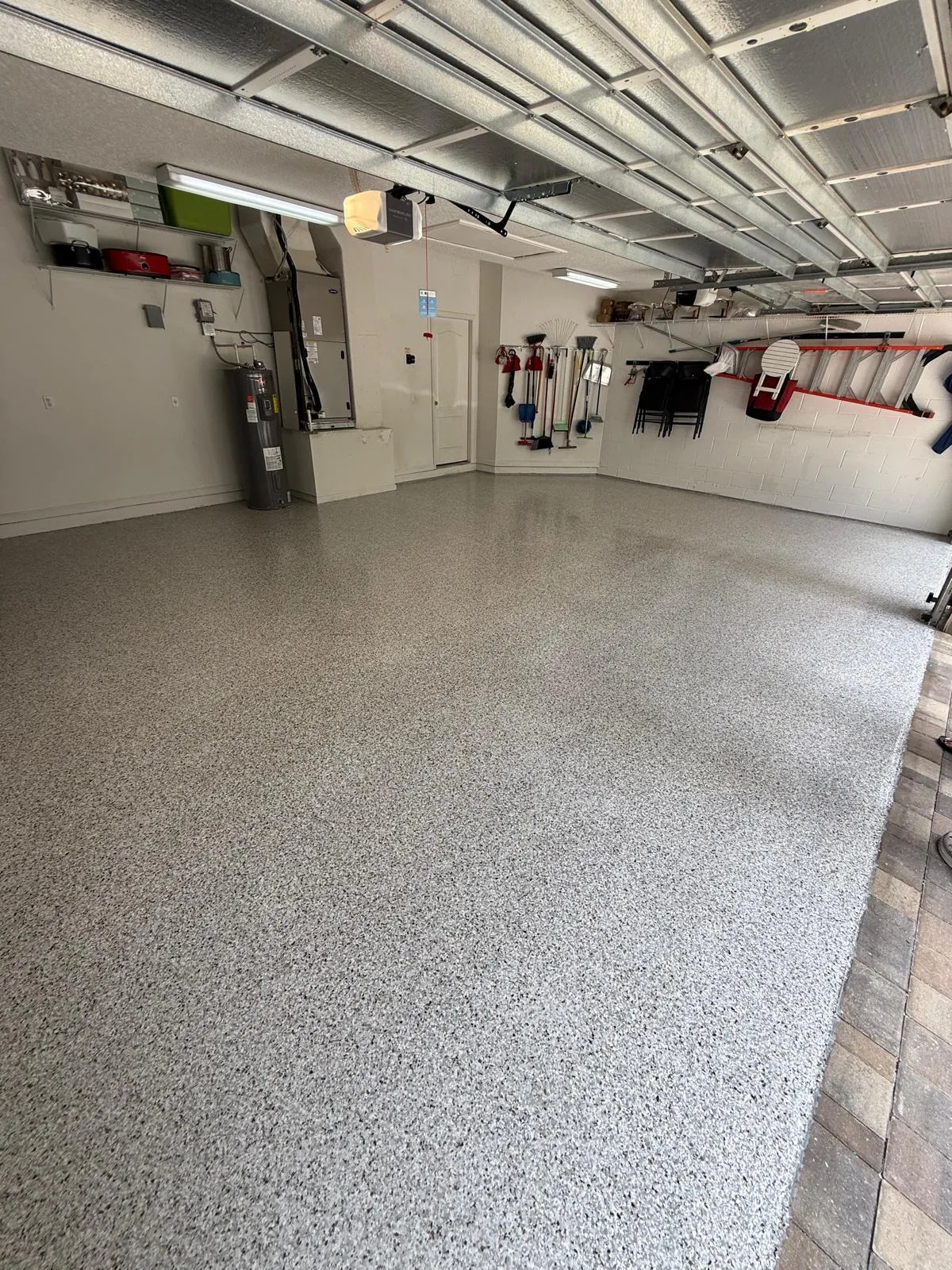 Volcán Resins Project Portfolio - Volcan-Resin-After-5.webp